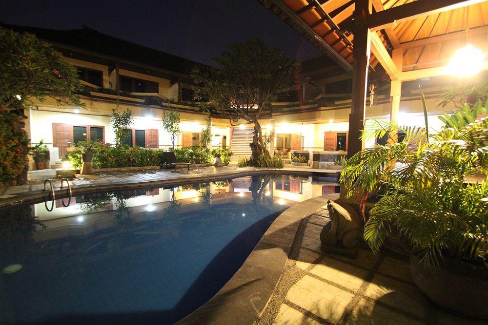 קוטה לומבוק Paradiso Beach Inn מראה חיצוני תמונה