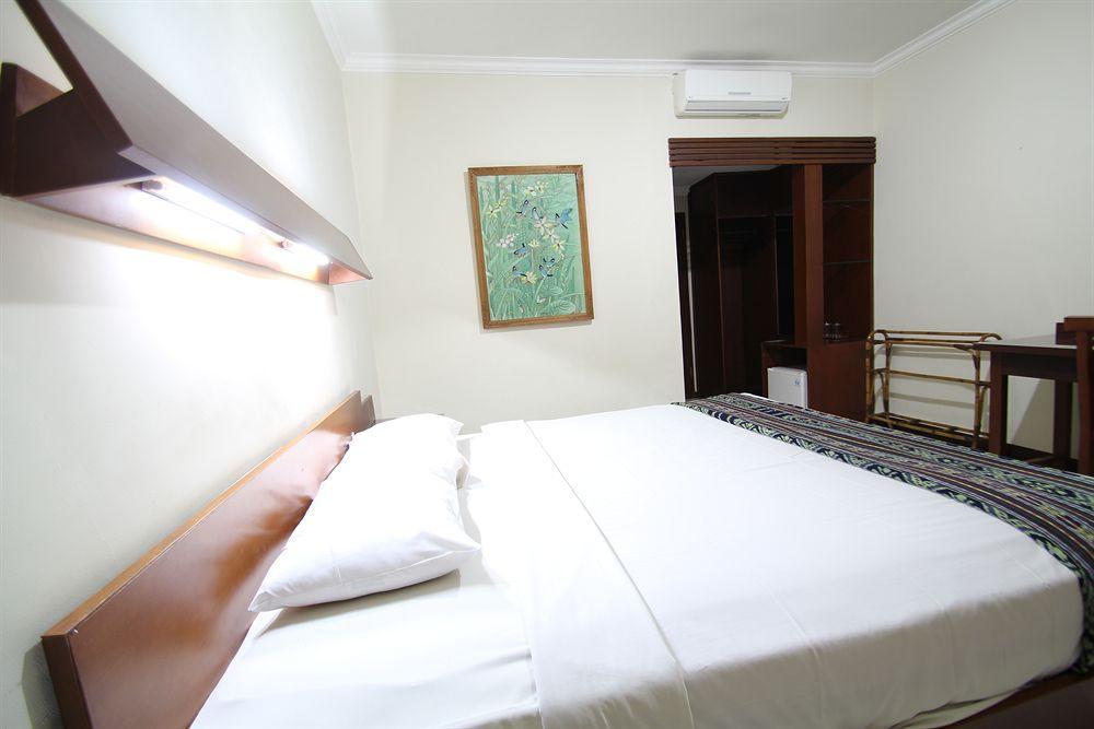 קוטה לומבוק Paradiso Beach Inn מראה חיצוני תמונה