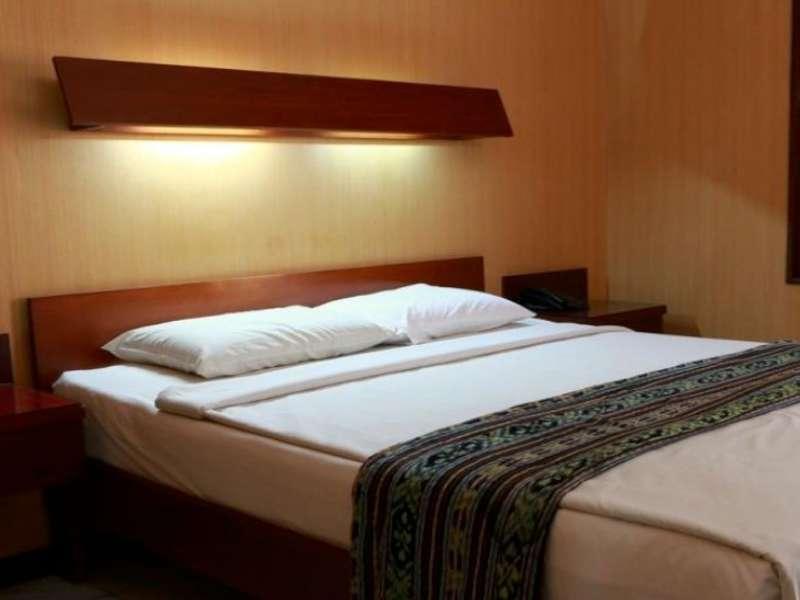 קוטה לומבוק Paradiso Beach Inn מראה חיצוני תמונה