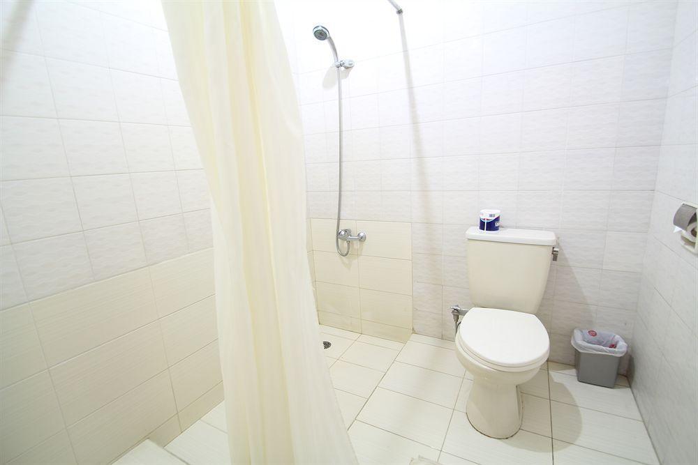 קוטה לומבוק Paradiso Beach Inn מראה חיצוני תמונה