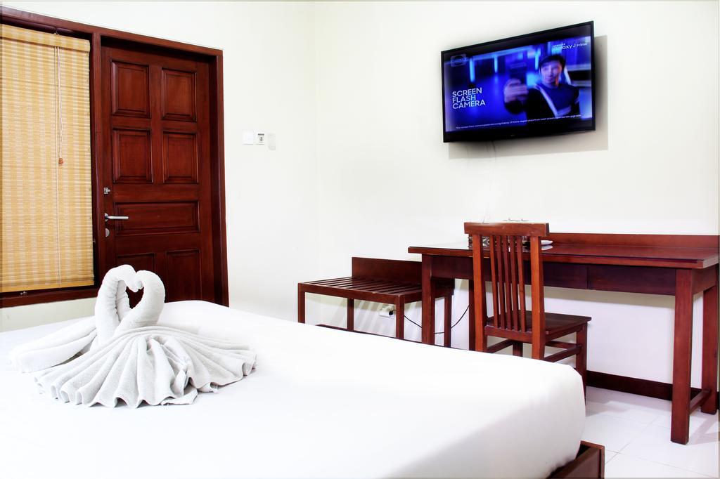 קוטה לומבוק Paradiso Beach Inn מראה חיצוני תמונה