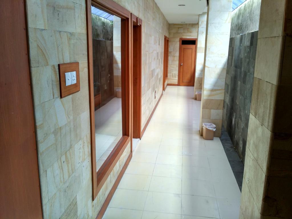 קוטה לומבוק Paradiso Beach Inn מראה חיצוני תמונה