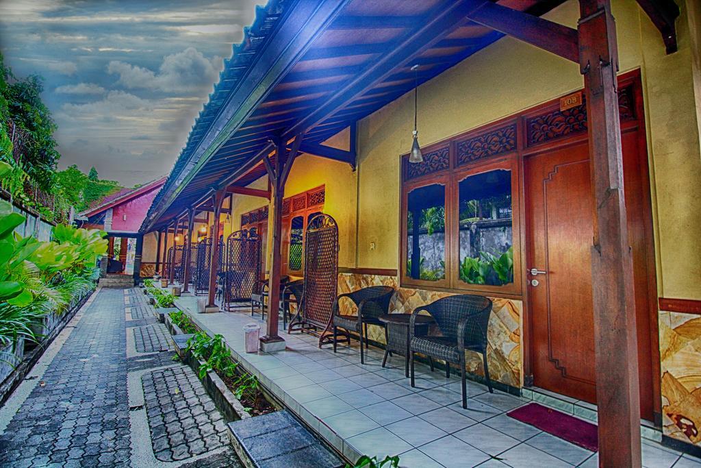 קוטה לומבוק Paradiso Beach Inn מראה חיצוני תמונה